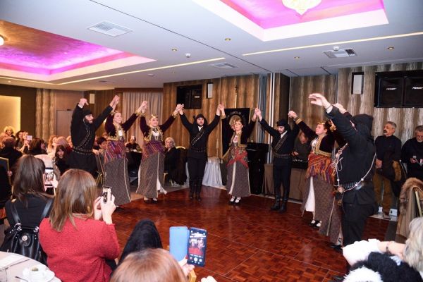 dsc-4724-resize72BDD15A-283E-EF0D-4F16-4038AAB555FC.jpg